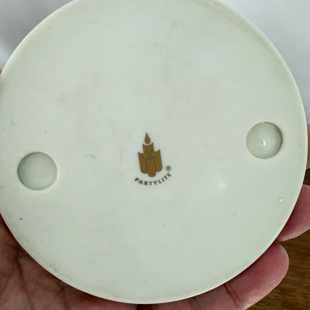 VTG 90s PartyLite Tea For Two Candle Holder Porcelain Teapot 2 Saucers Gold Trim - Picture 6 of 14